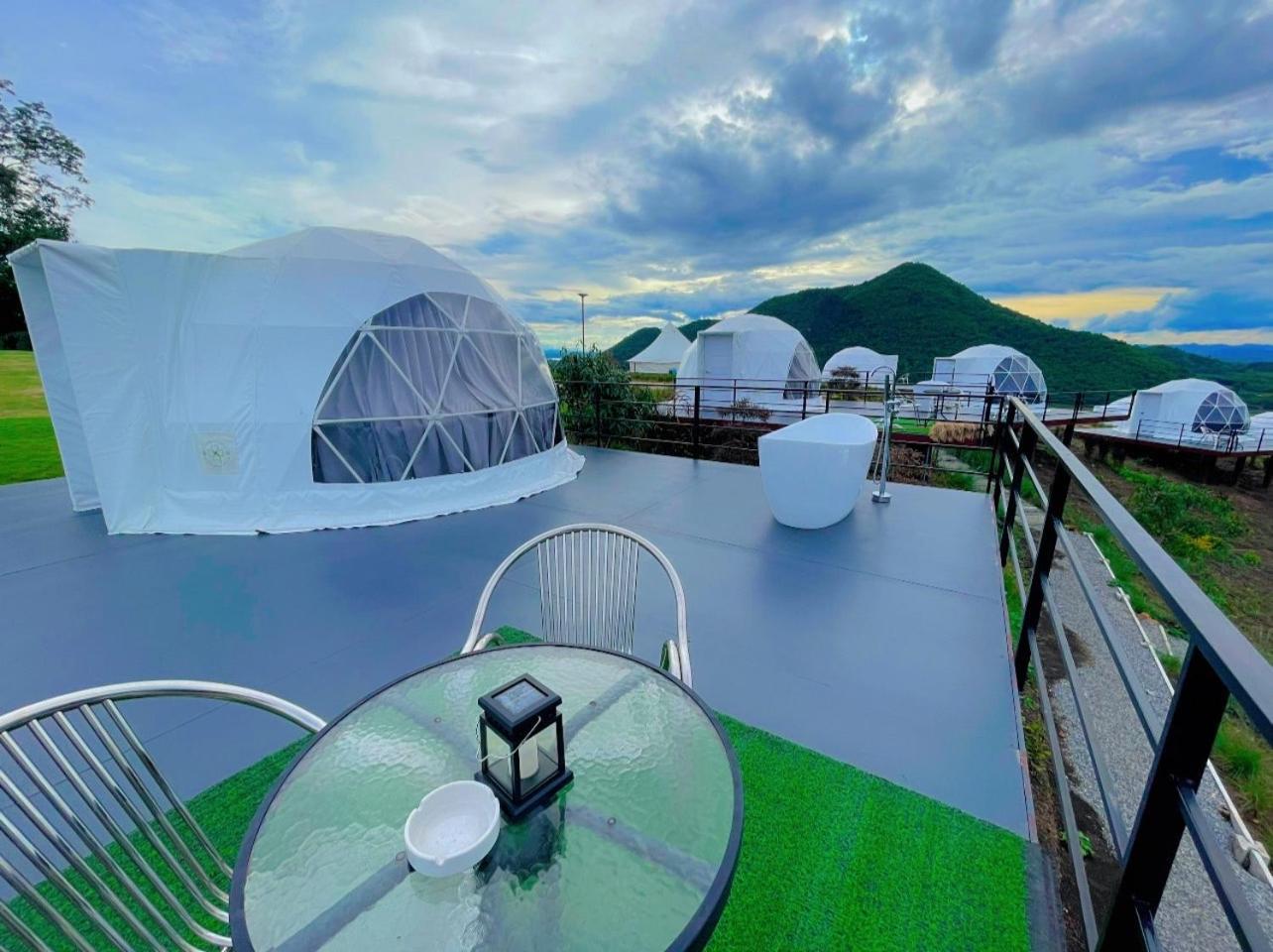 สกายเบย์ เชียงคาน Hotel Pha Baen Buitenkant foto